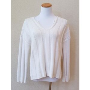 The White Company White Label partial cotton, wool, and cashmere blend swester